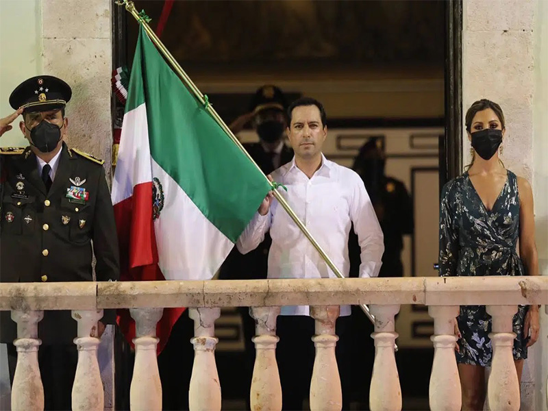 Sin eventos masivos, gobernador de Yucatán encabeza el "Grito"